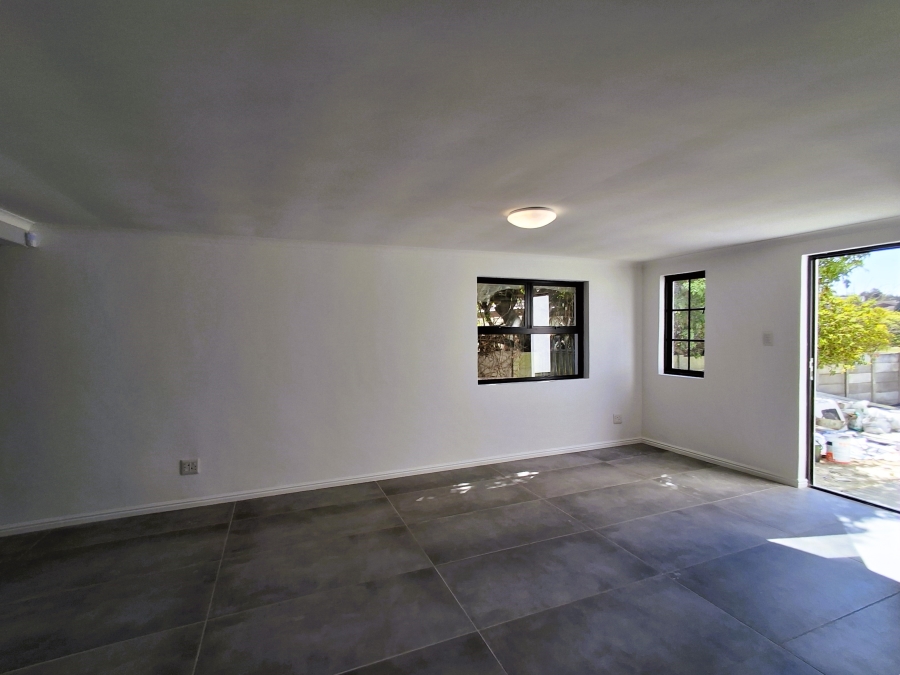 To Let 1 Bedroom Property for Rent in Stellenberg Western Cape